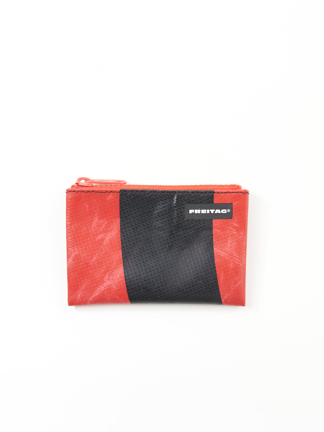 F05 Blair -red black