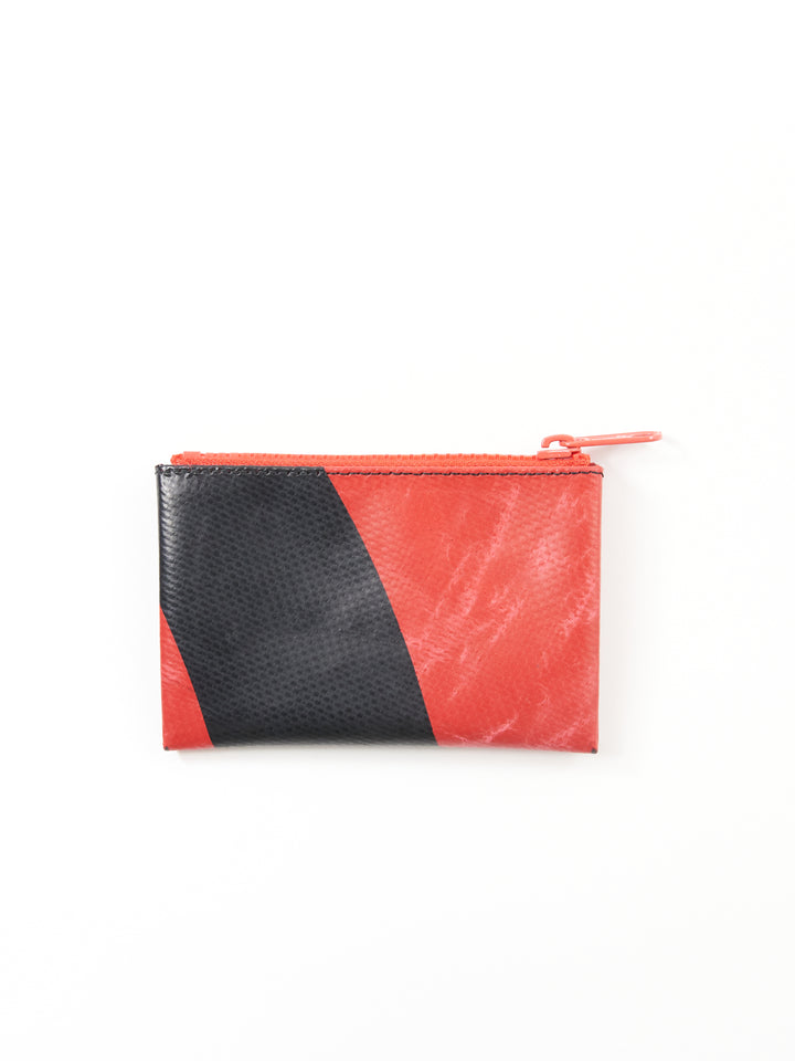 F05 Blair -red black