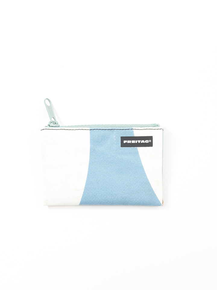 F05 Blair -white blue