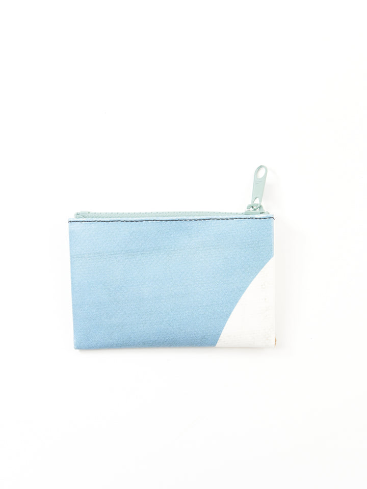 F05 Blair -white blue