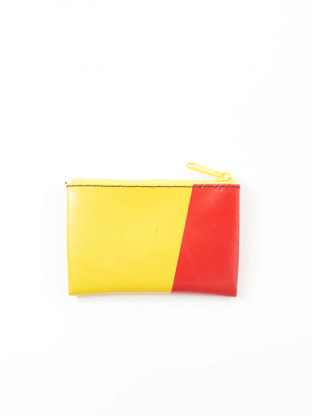 F05 Blair - yellow red