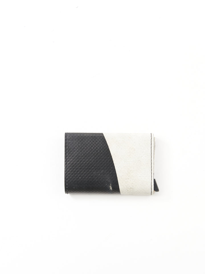 F705 Secrid x Freitag - black white