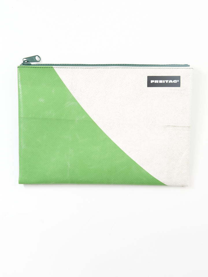 F07 CHUCK - green white