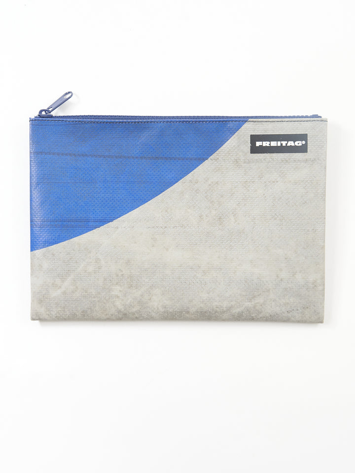 F07 CHUCK - blue grey