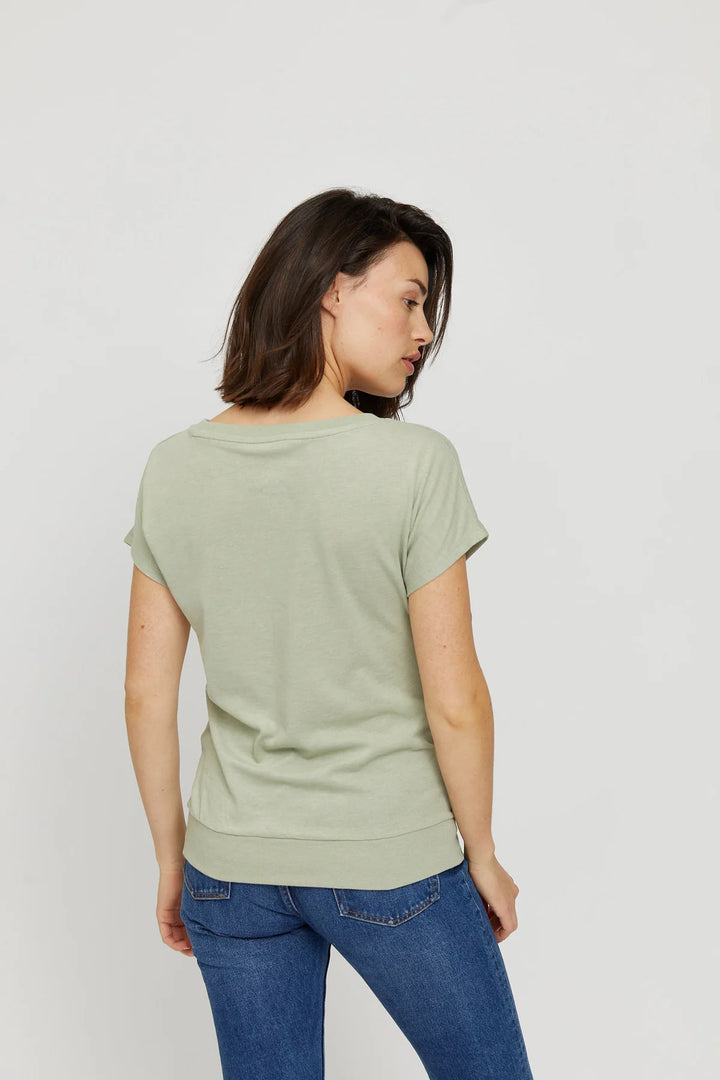 T-Shirt "Derry" - milky green