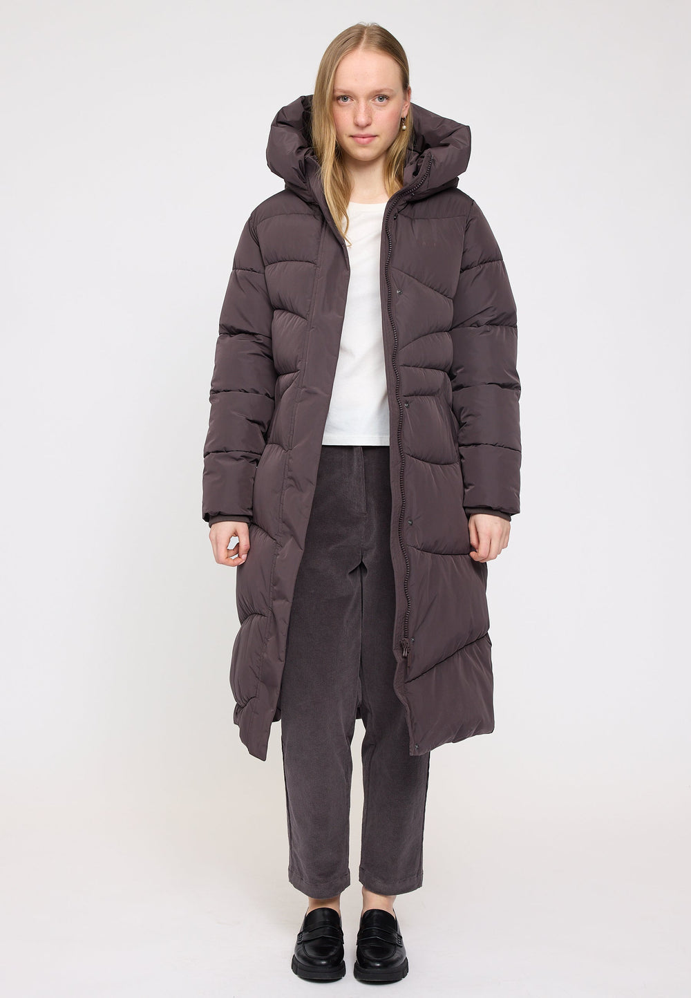 Waves Quilt Puffer Coat -  eggplant