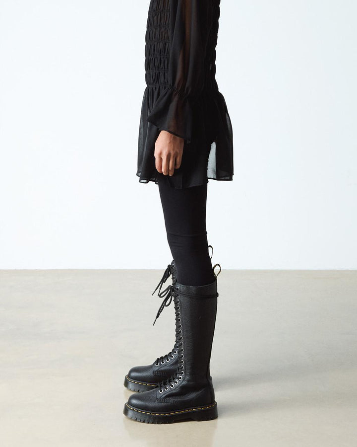 1B99 Quad - BLACK PISA