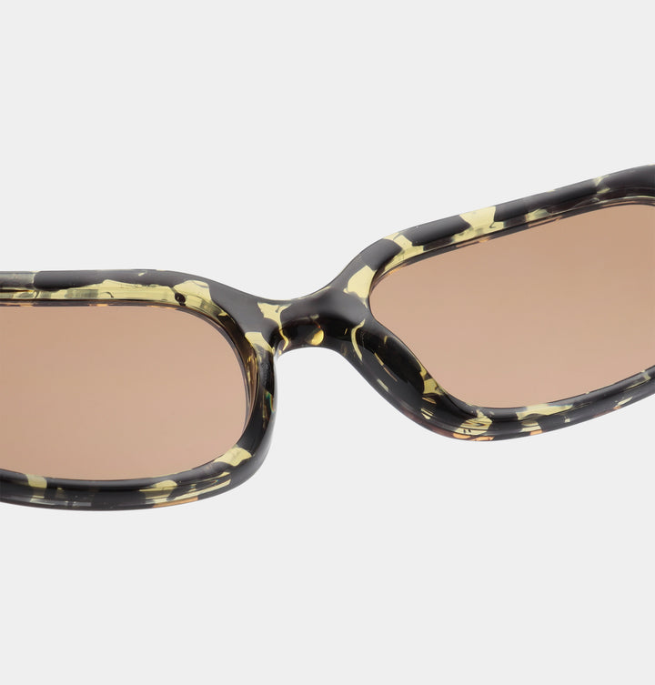 Will - Black / Yellow Tortoise