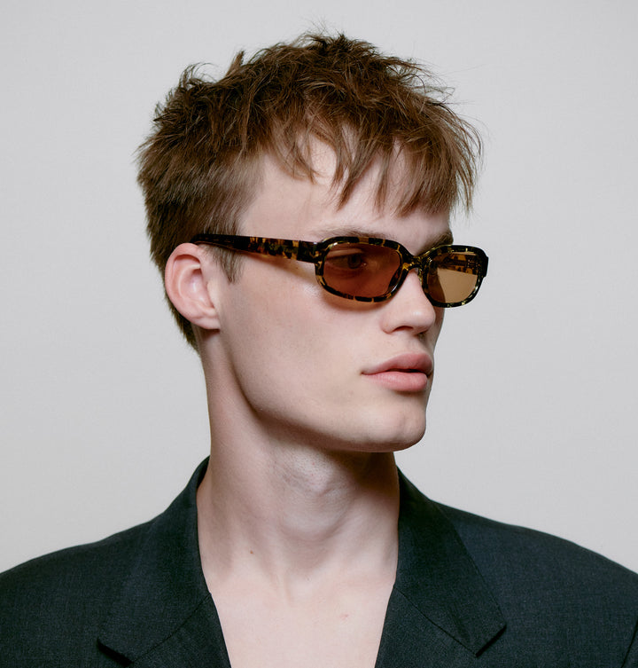 Will - Black / Yellow Tortoise