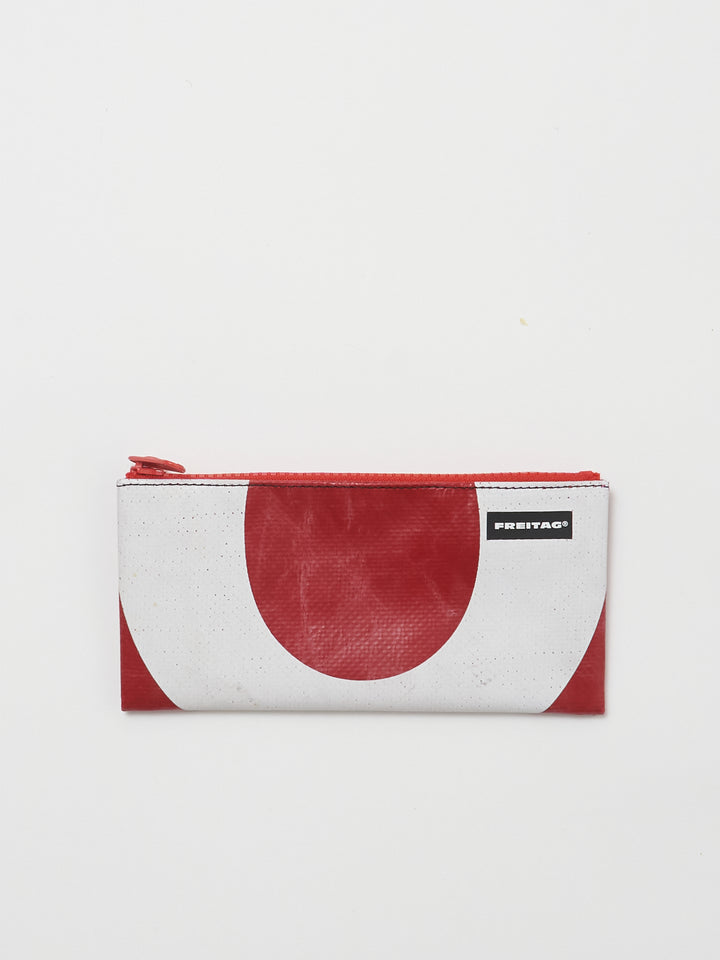 F06 Serena - red white