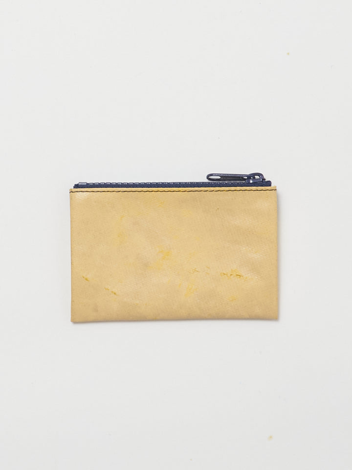 F05 Blair - yellow blue