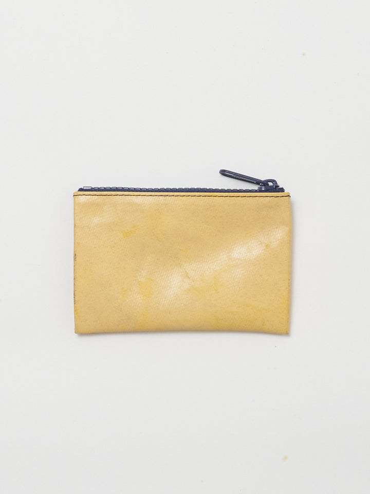 F05 Blair - yellow blue