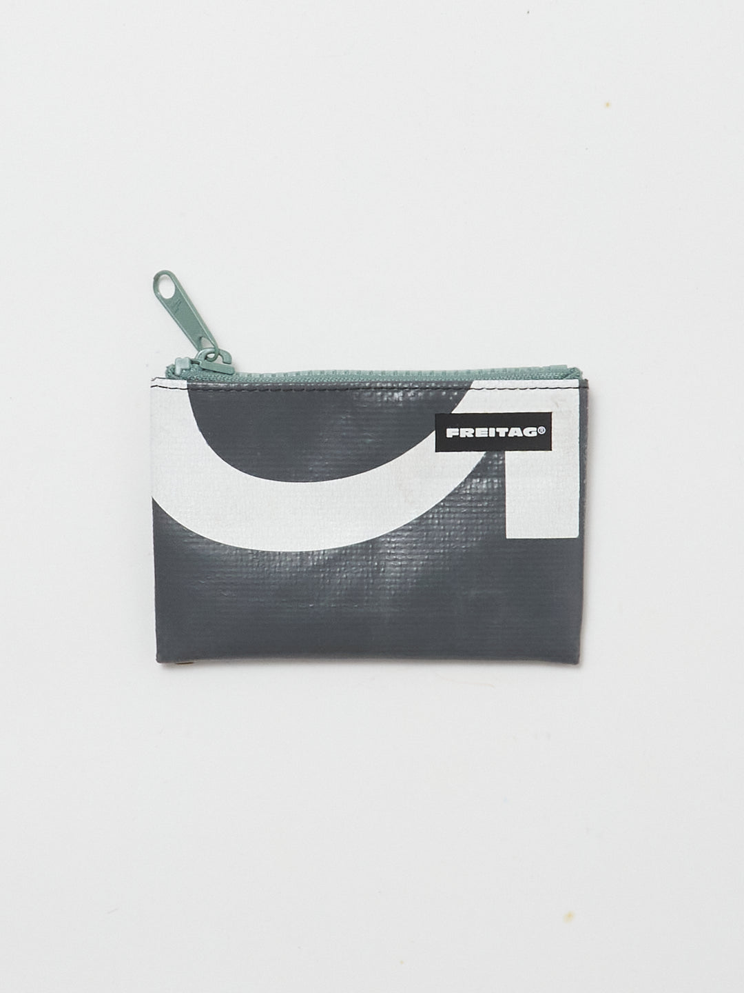 F05 Blair - grey white