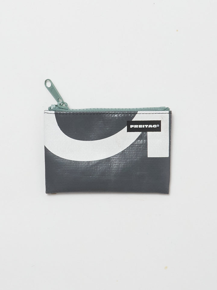 F05 Blair - grey white