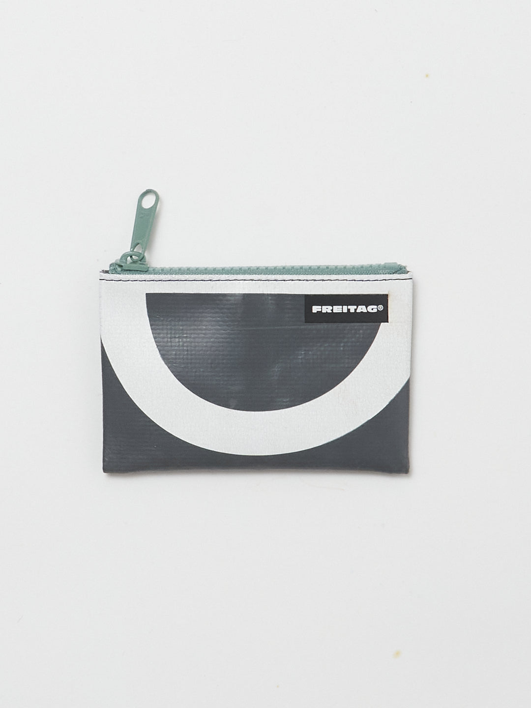 F05 Blair - grey white