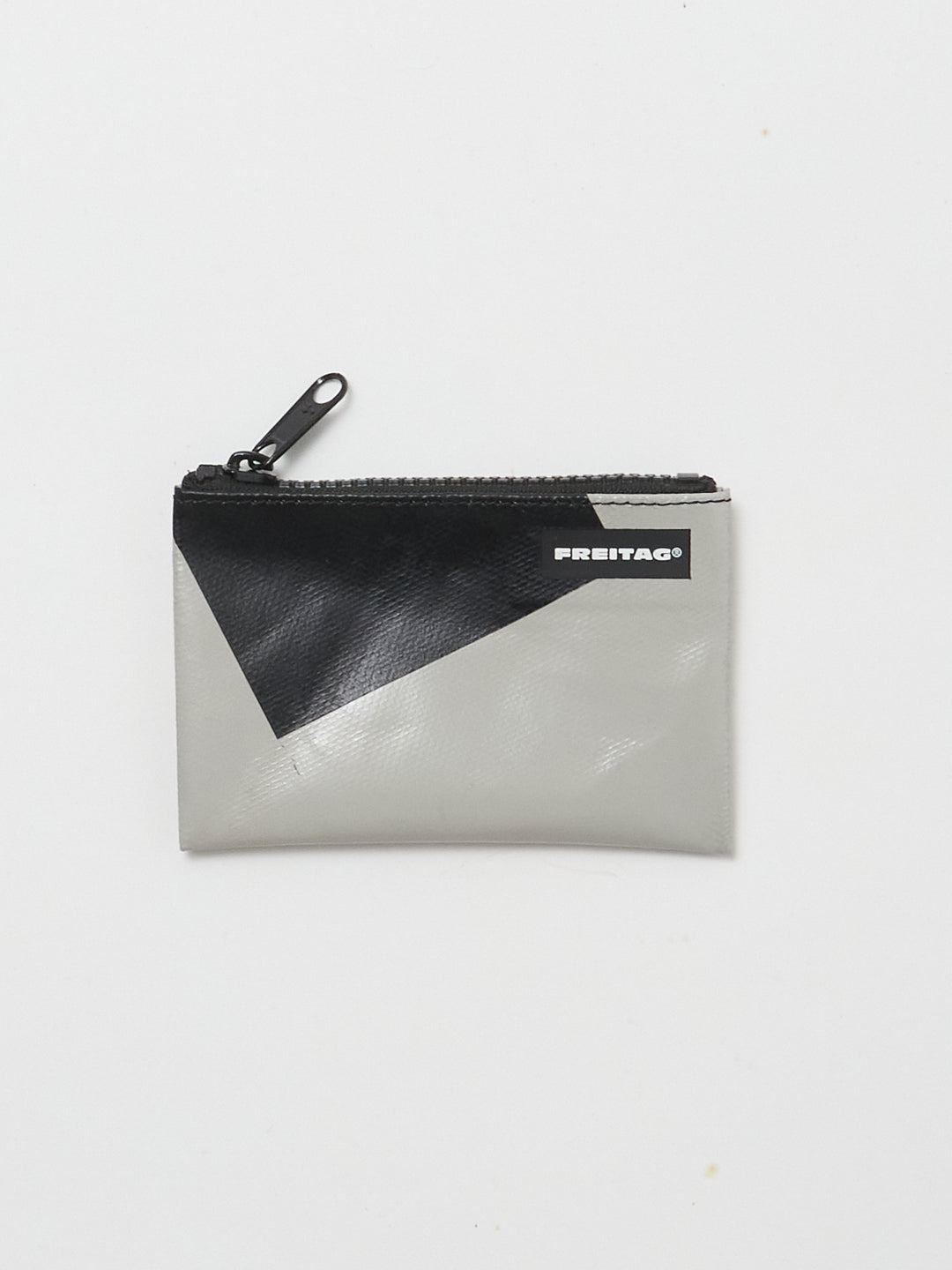 F05 Blair - grey black