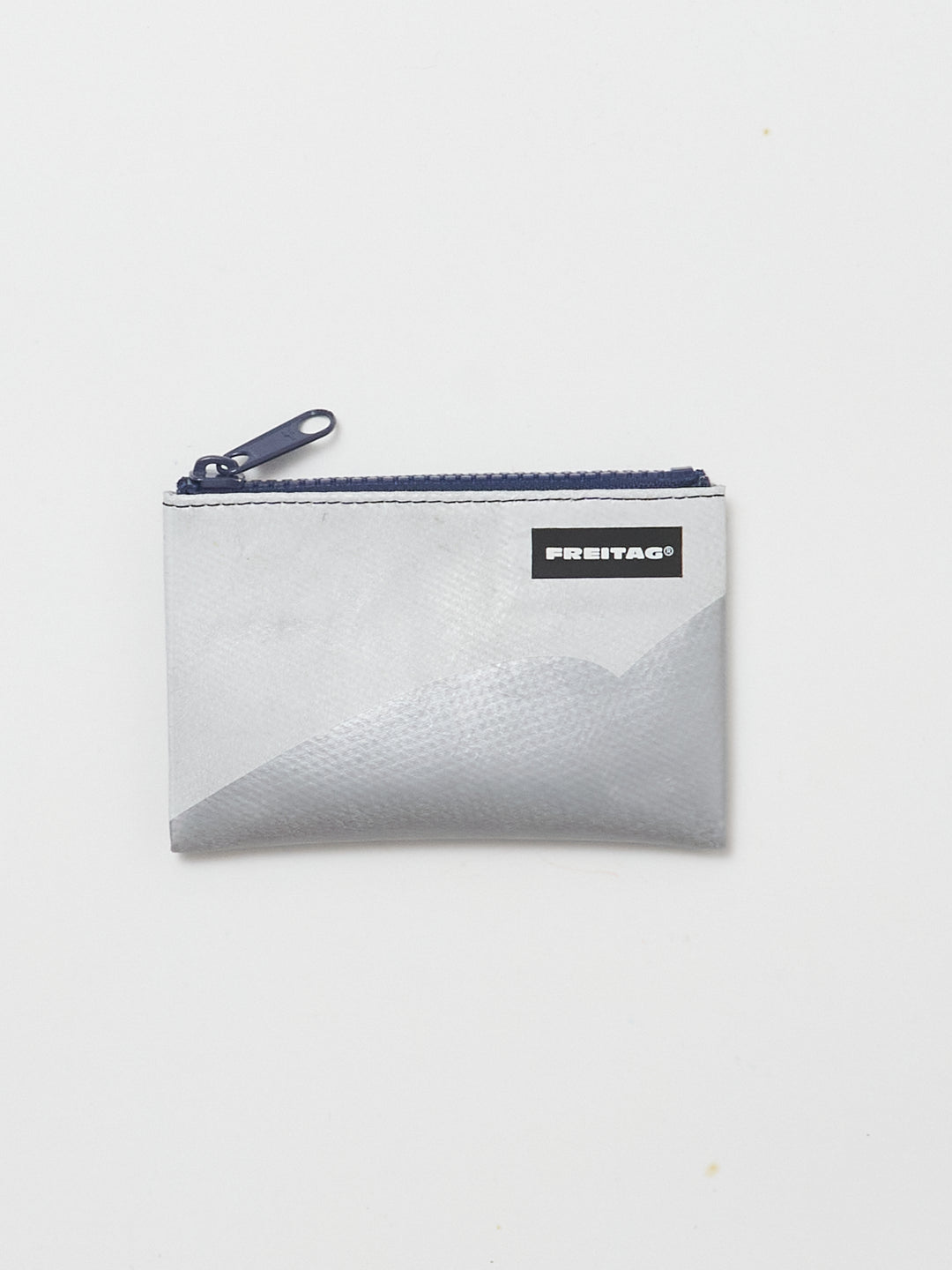 F05 Blair - grey white