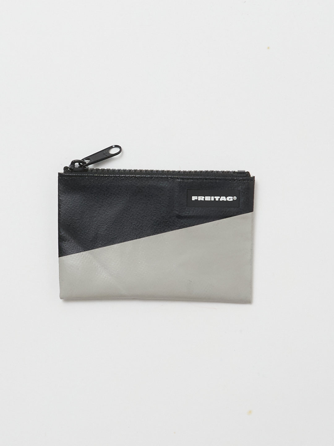 F05 Blair - grey black