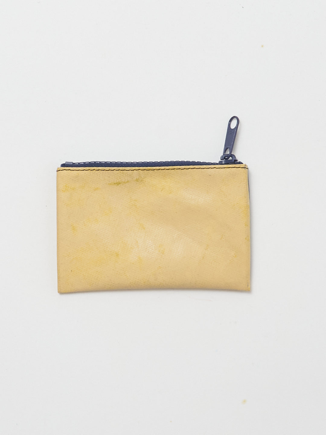 F05 Blair - yellow blue