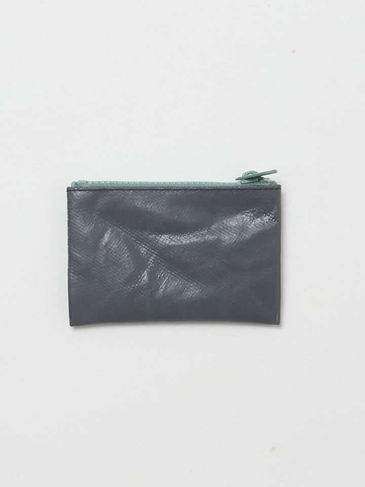 F05 Blair - grey white