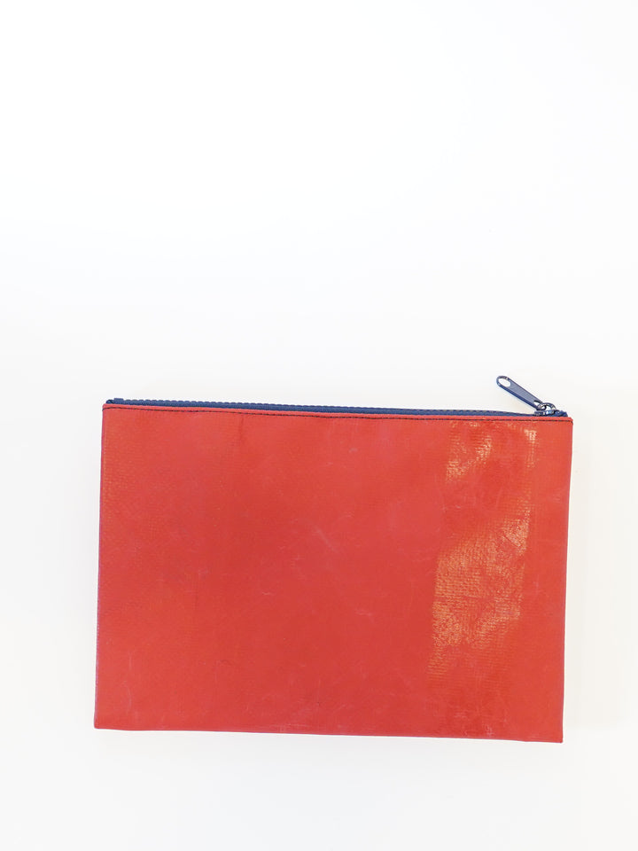 F07 Chuck -  red/white