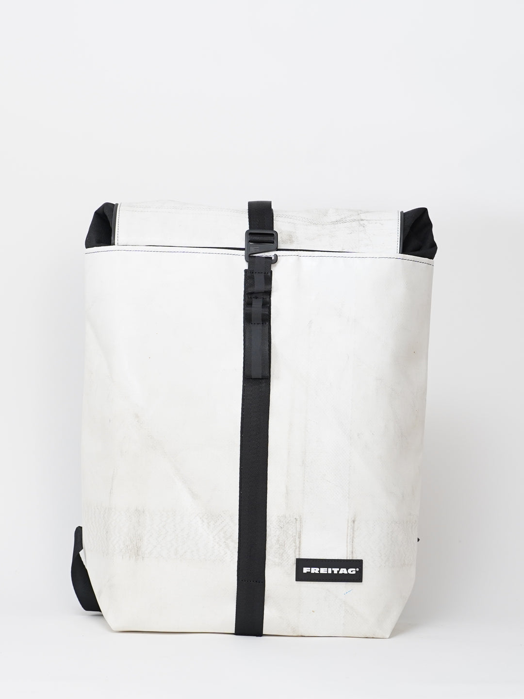 F155 Clapton -  white