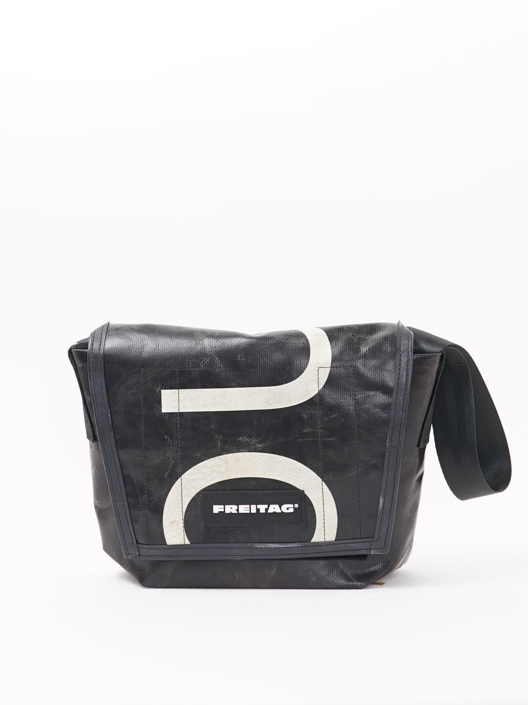 F11 Lassie -  black white