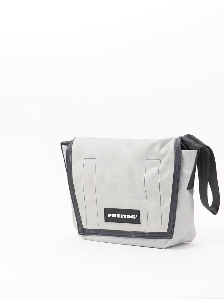 F11 Lassie -  silver