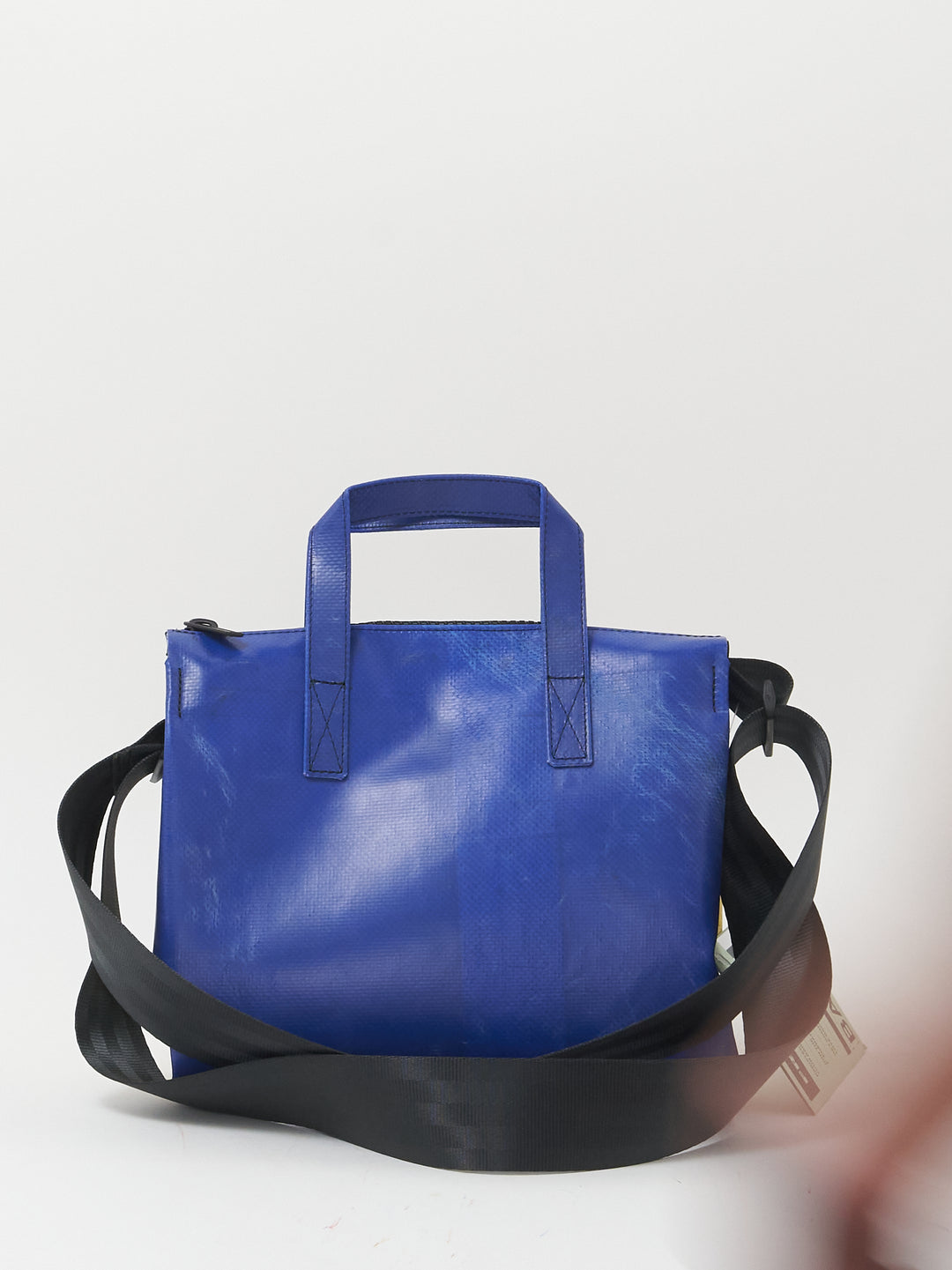 F274 RUBY -blue red yellow