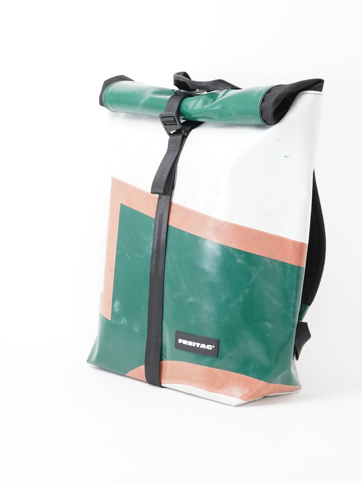 F155 Clapton -   green white red