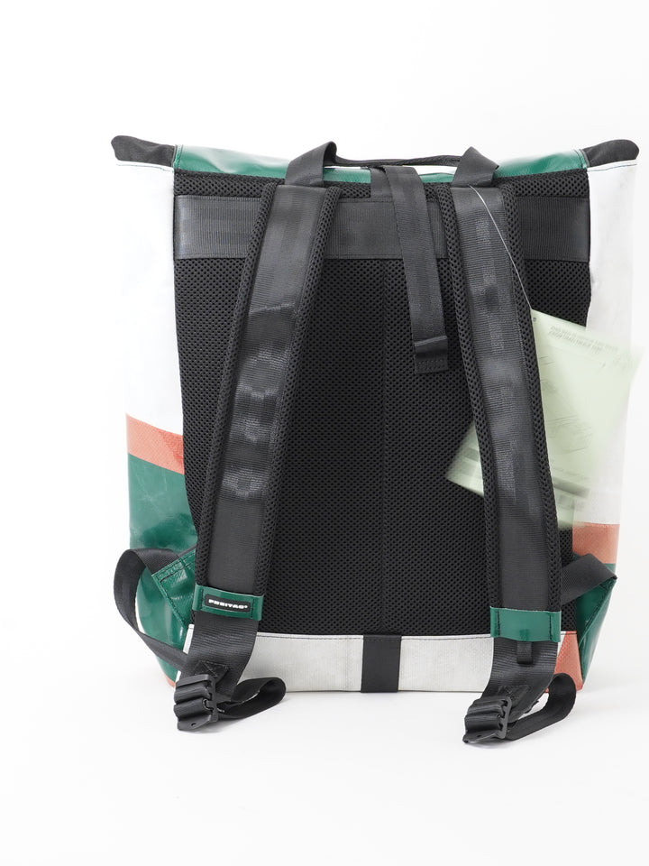 F155 Clapton -   green white red