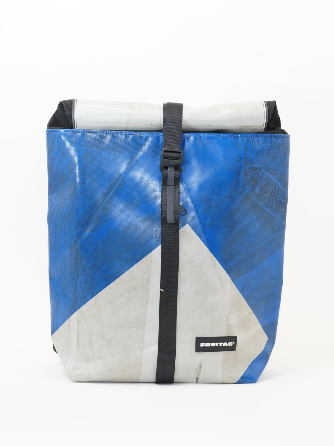 F155 Clapton -   blue grey