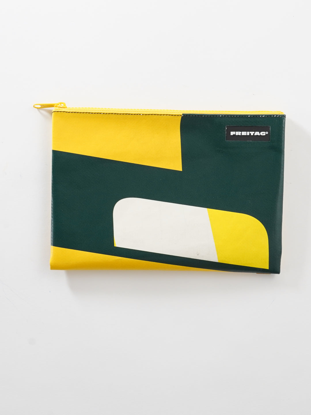 F07 CHUCK - yellow green