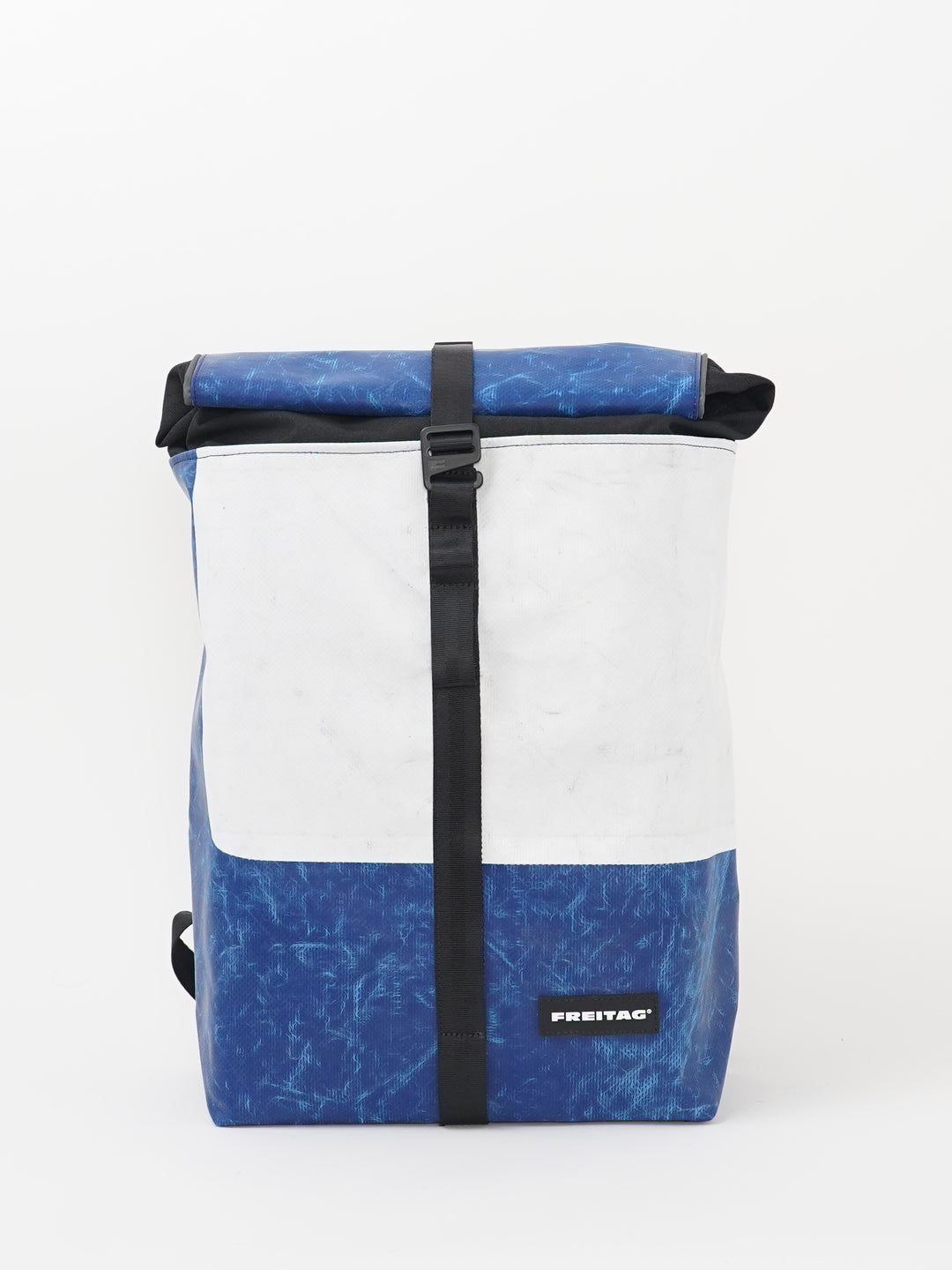 F155 Clapton -blue white