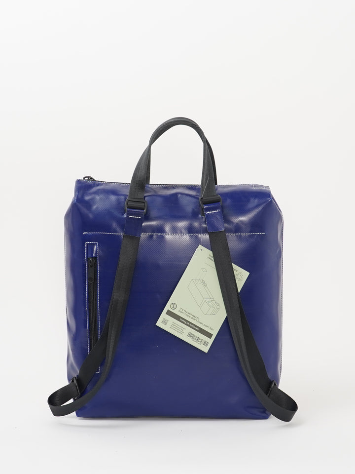 F201 Pete -  blue red