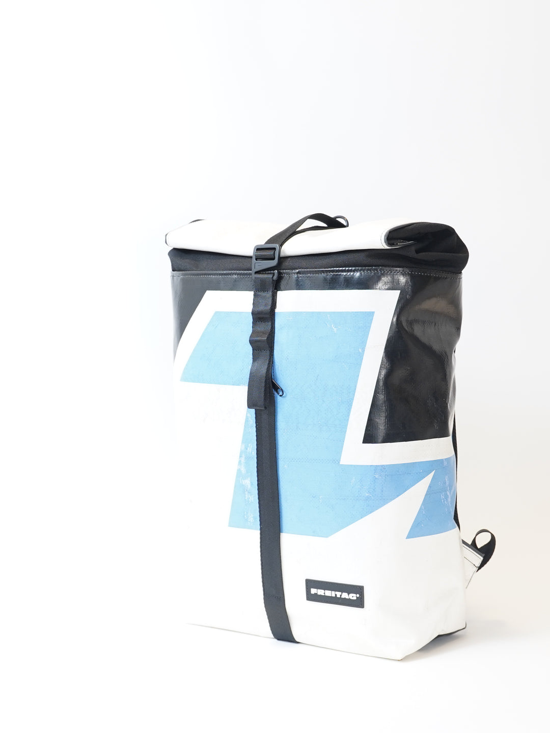 F155 Clapton -  white blue black