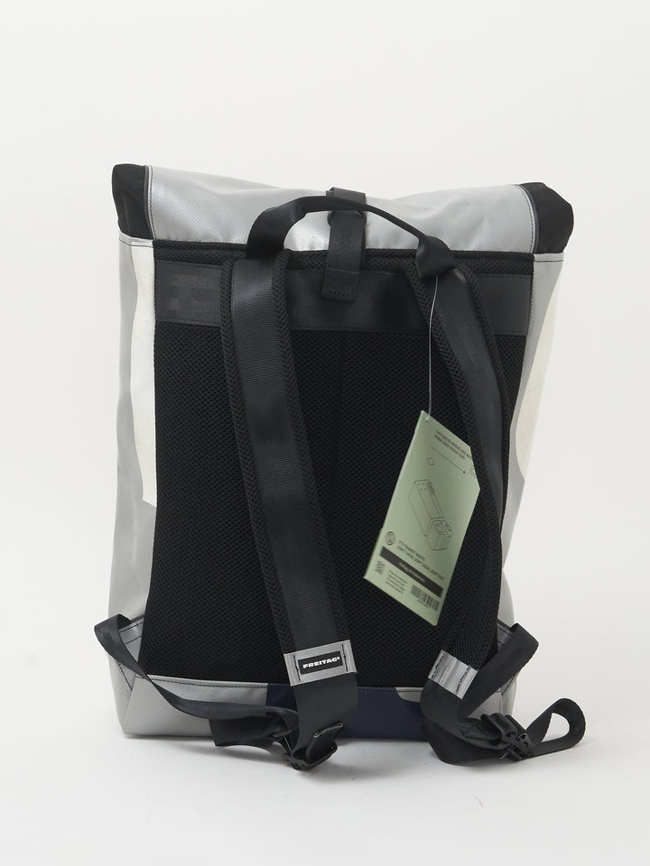 F155 Clapton -   silver white