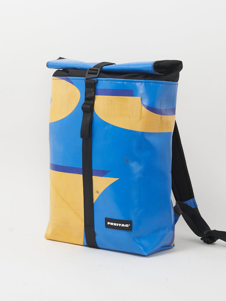 F155 Clapton -   blue yellow