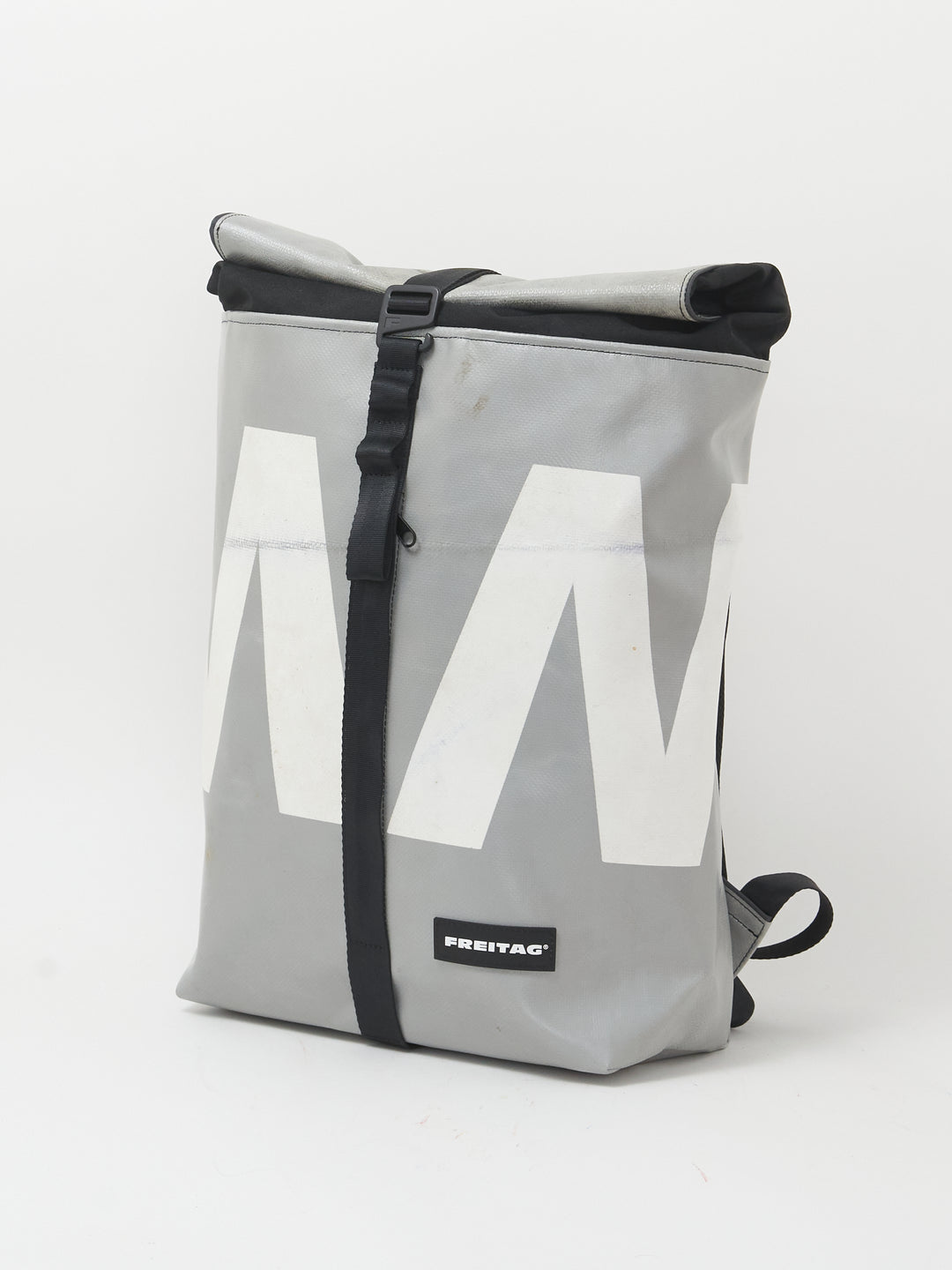 F155 Clapton -   grey white