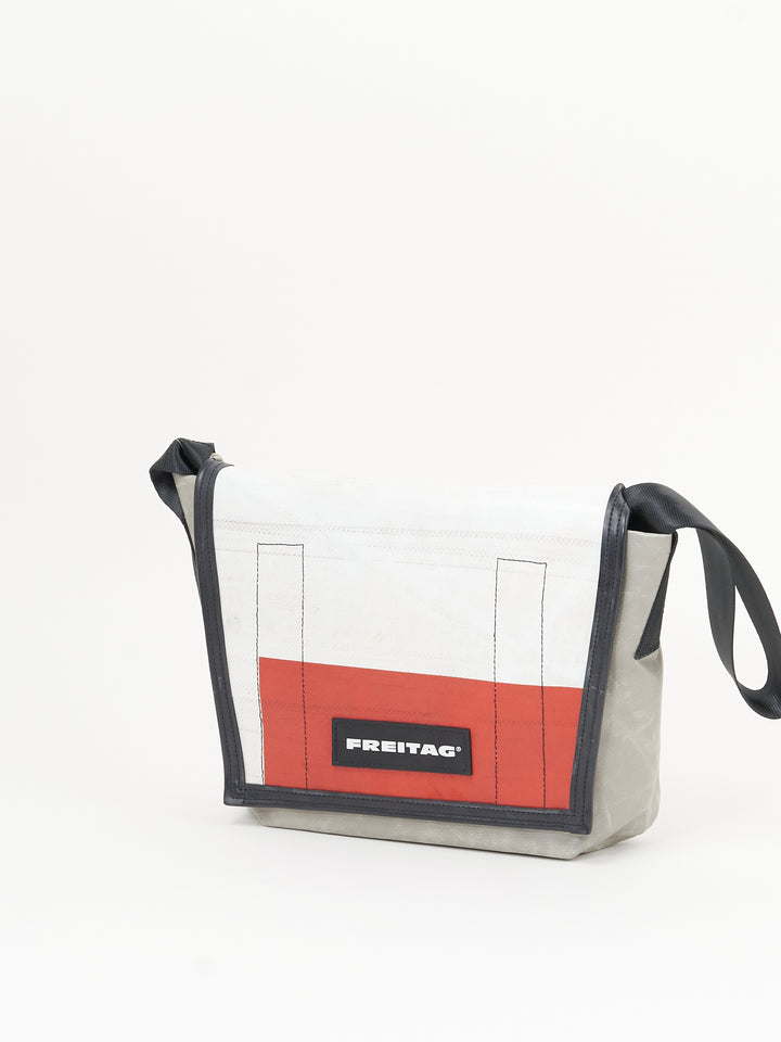 F11 Lassie -  grey white red