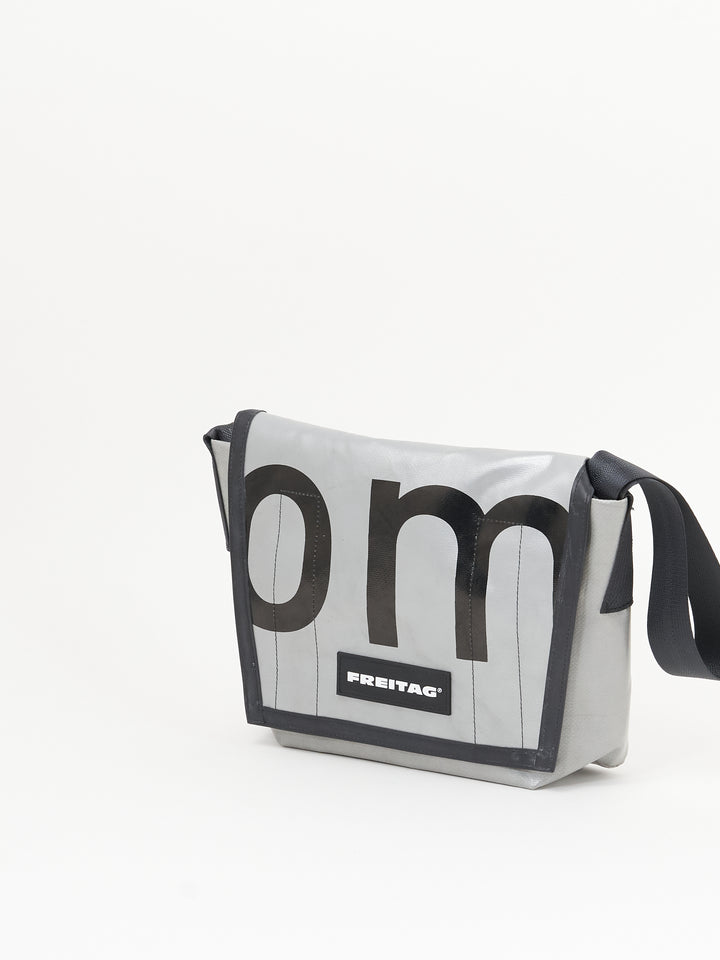 F11 Lassie -  silver black