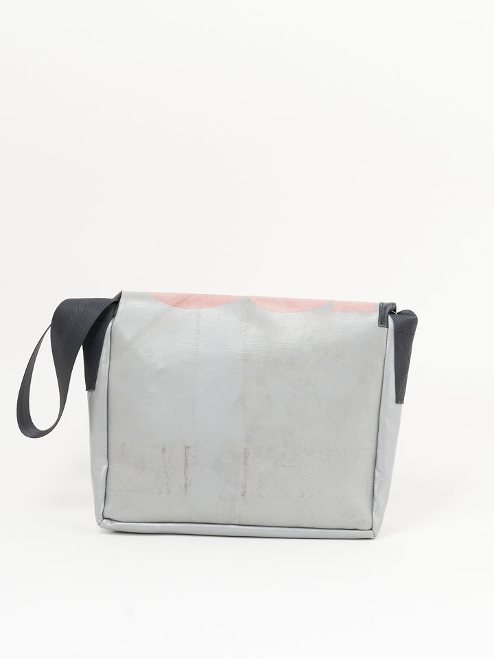 F11 Lassie -  silver pink