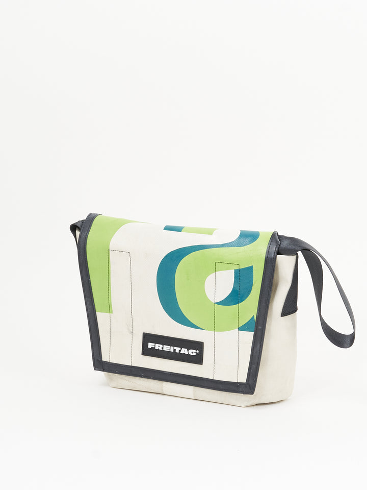 F11 Lassie -  white green