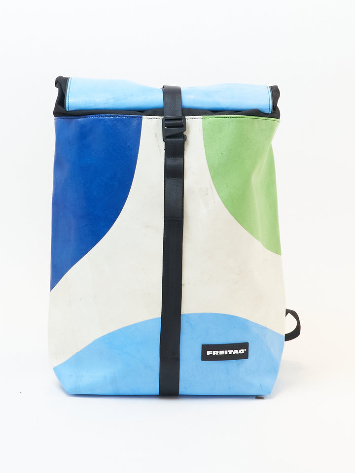 F155 Clapton -   blue white green