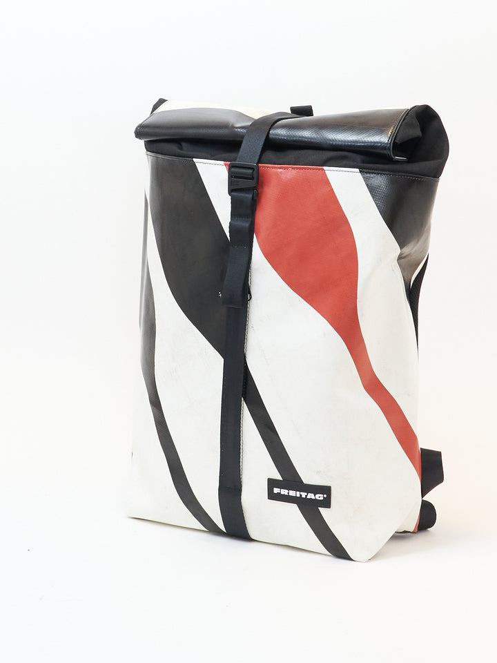 F155 Clapton -   white black red