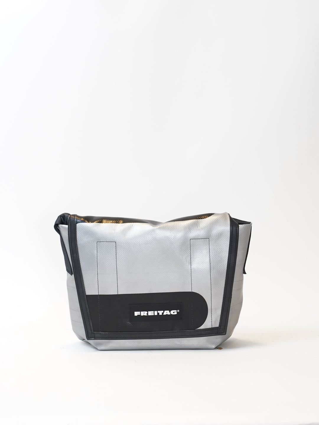 F11 Lassie -  silver black