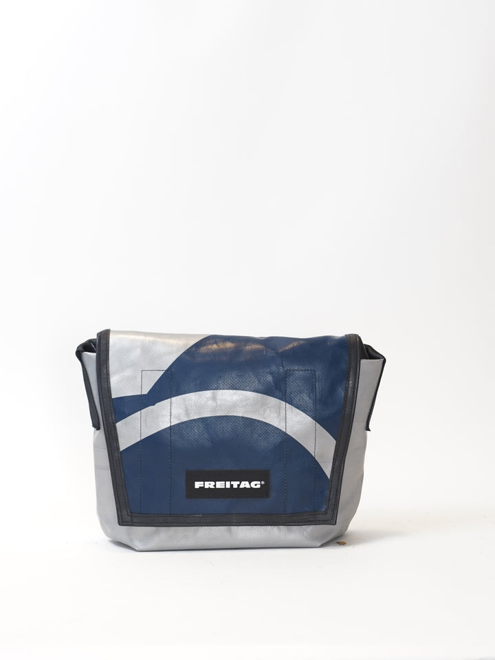 F11 Lassie -silver blue