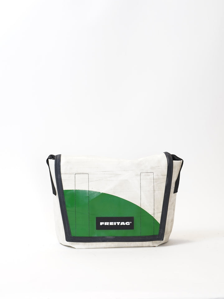 F11 Lassie - white green