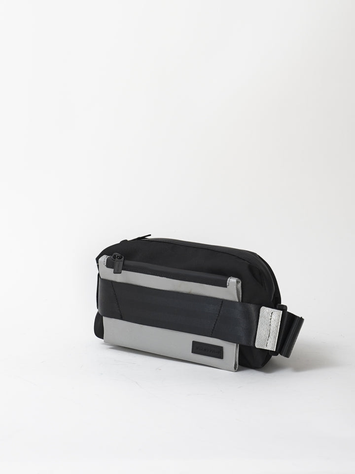 650 Dixon - black silver