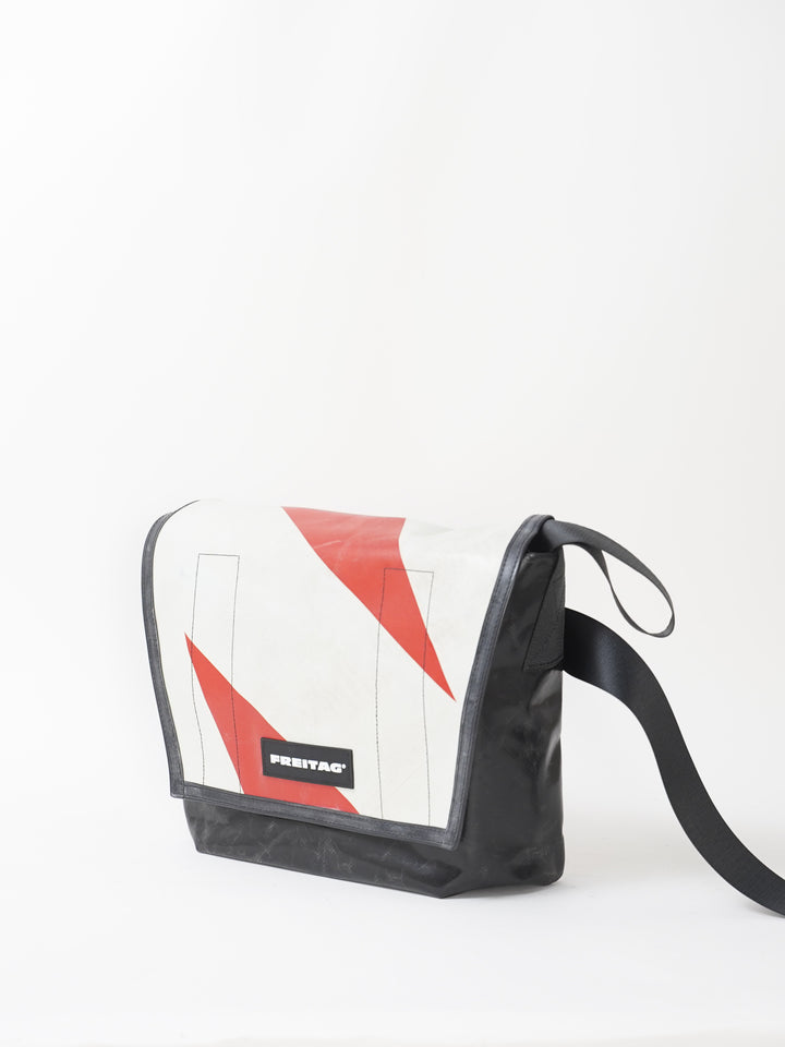 F14 Dexter - black grey red